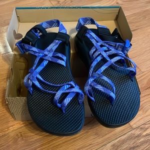 Women’s Chaco zx/2 cloud sandals sz 9